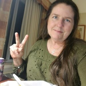 Meet your Posher, Mindy